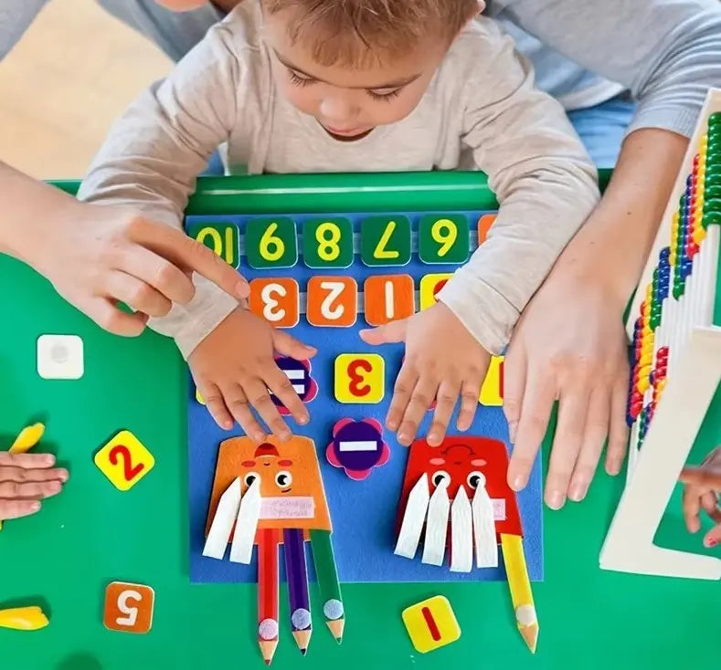 Planche d’apprentissage Montessori en feutre La bulle atypique